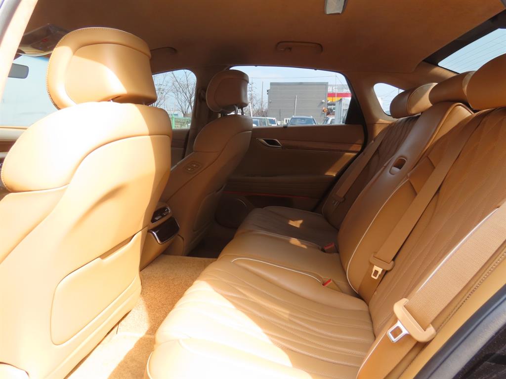 Genesis G80 - Vista 11