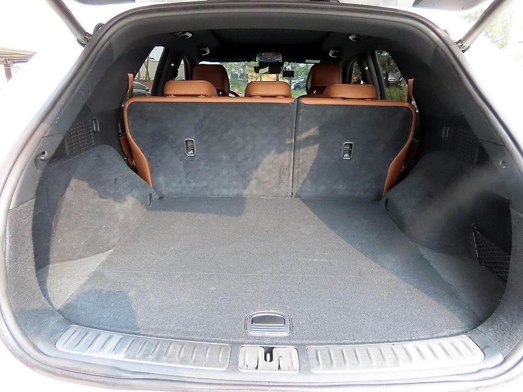 Genesis GV70 2022 Blanco - Importación desde Corea - HF Imports Iquique - Foto 16