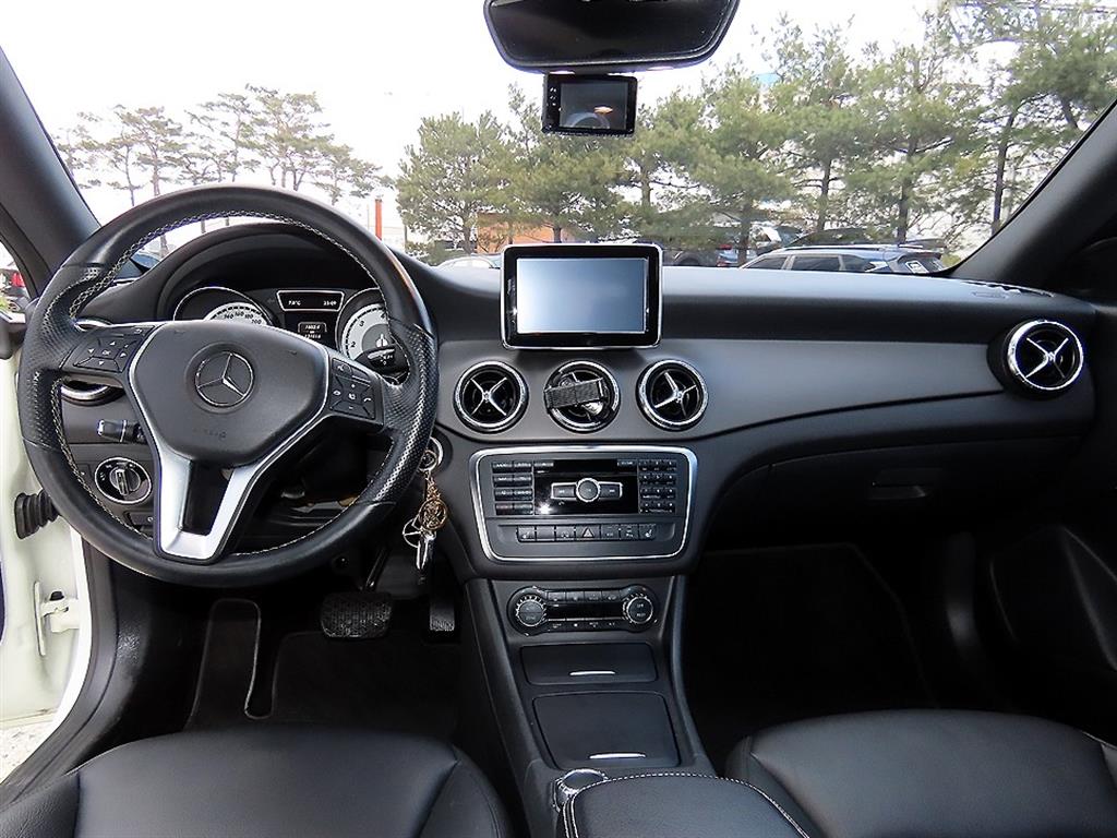 Mercedes Benz CLA Class - Vista 7