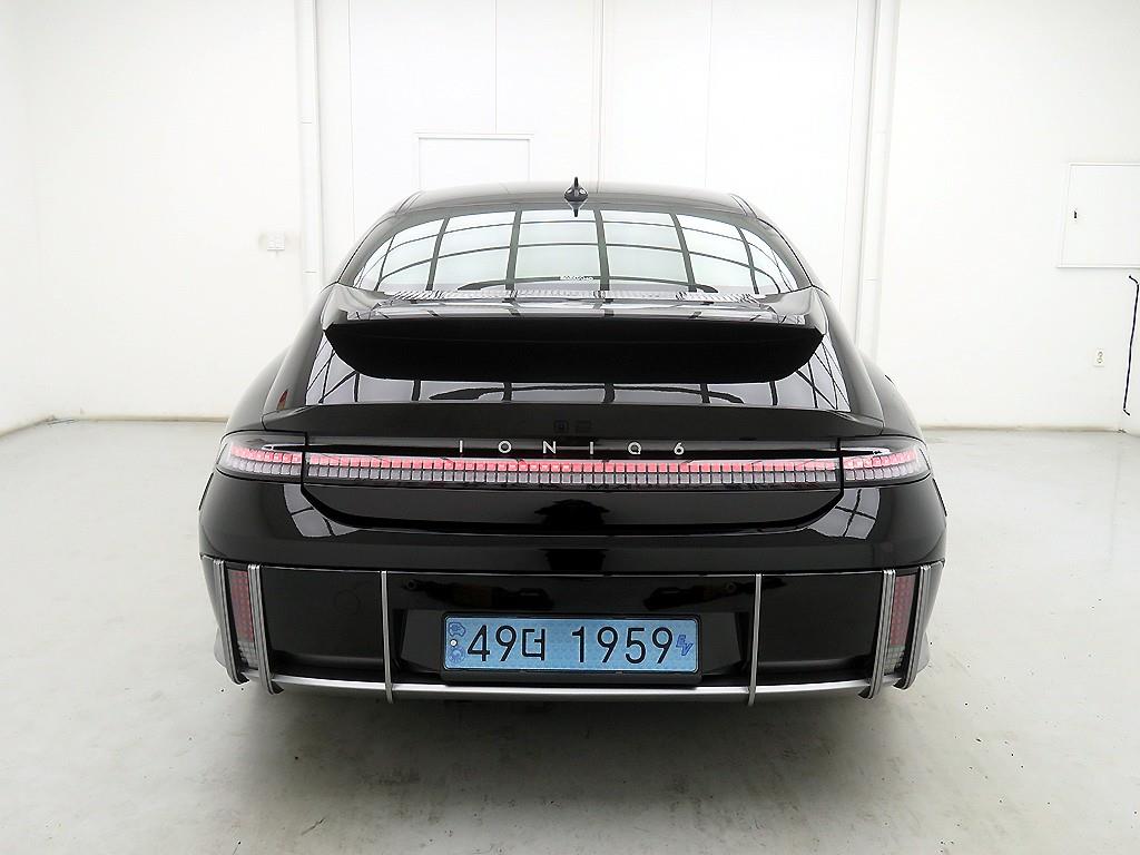 HYUNDAI Ioniq 6 - Vista 3