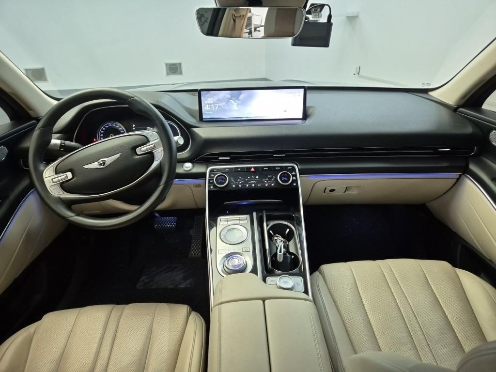 Genesis GV80 - Vista 6