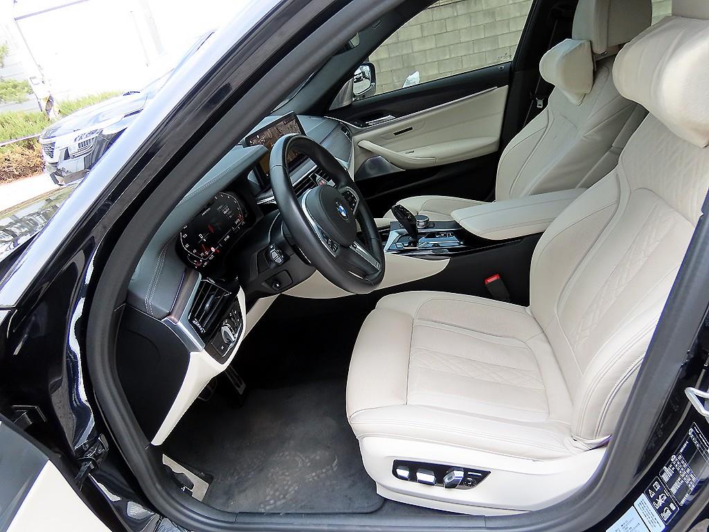 BMW 5 Series - Vista 5