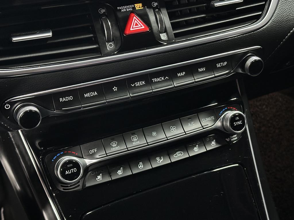 HYUNDAI Grandeur - Vista 12