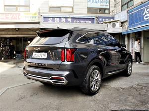 KIA Sorento - Vista 8
