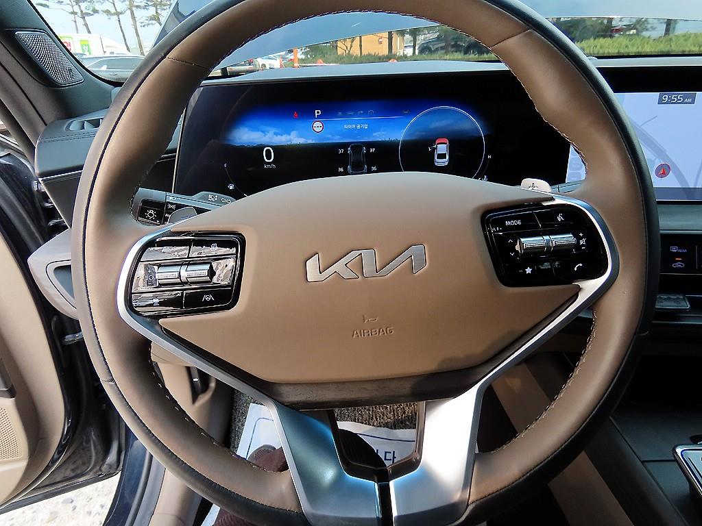 KIA K8 - Vista 7
