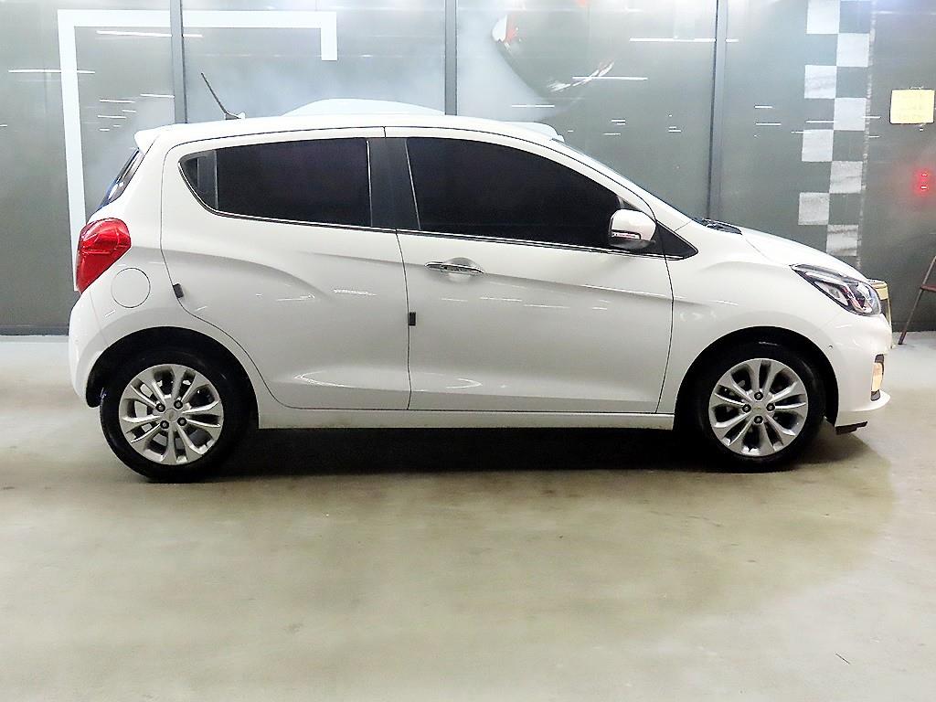 Chevrolet Spark - Vista 3