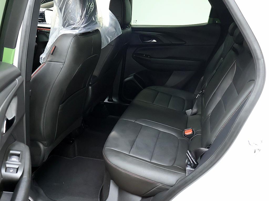 Chevrolet Trail Blazer 2025 Blanco - Importación desde Corea - HF Imports Iquique - Foto 12