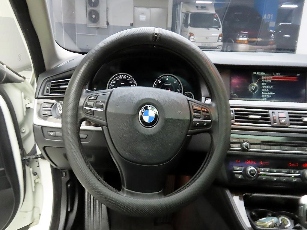 BMW 5 Series - Vista 7