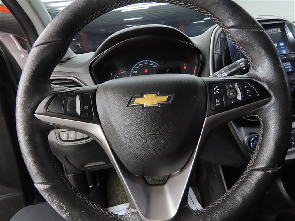 Chevrolet Spark - Vista 8