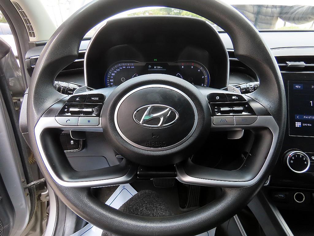 HYUNDAI Tucson - Vista 8