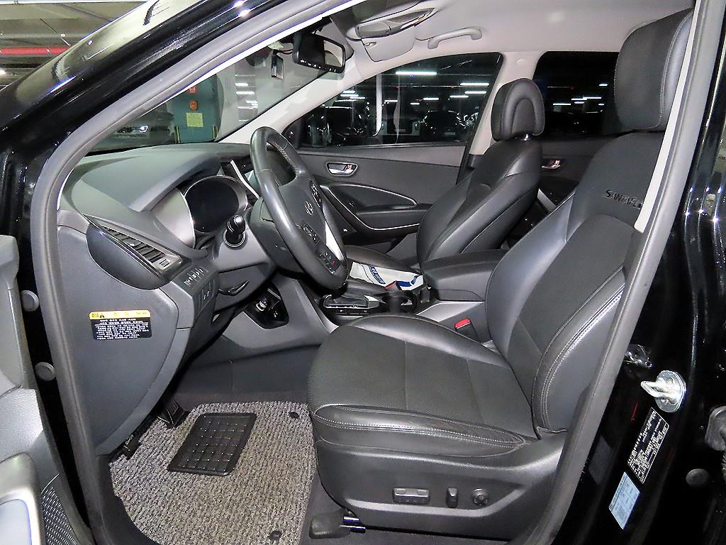 HYUNDAI Santa Fe - Vista 7