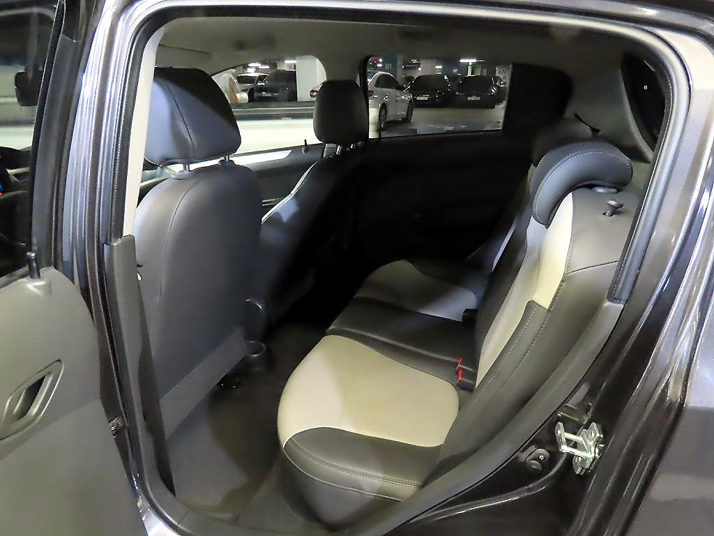 Chevrolet Spark - Vista 7