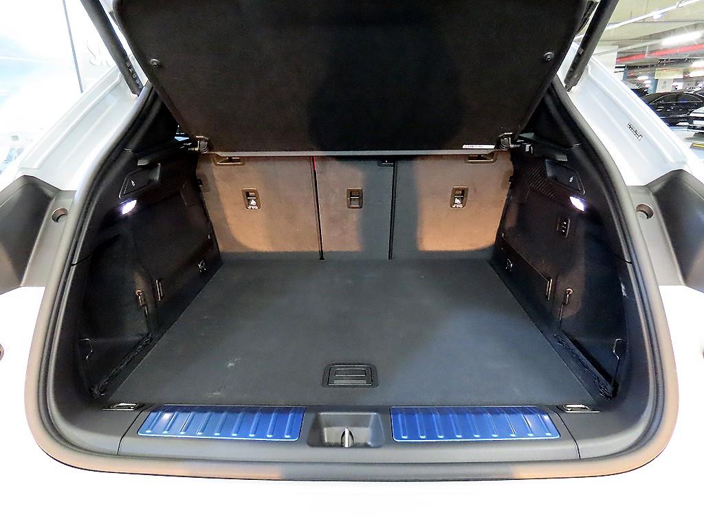 Porsche Macan - Vista 3