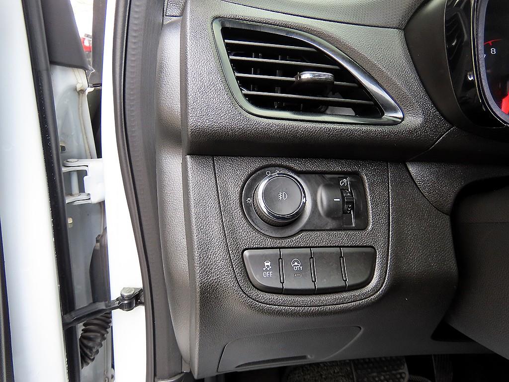 Chevrolet Spark - Vista 11