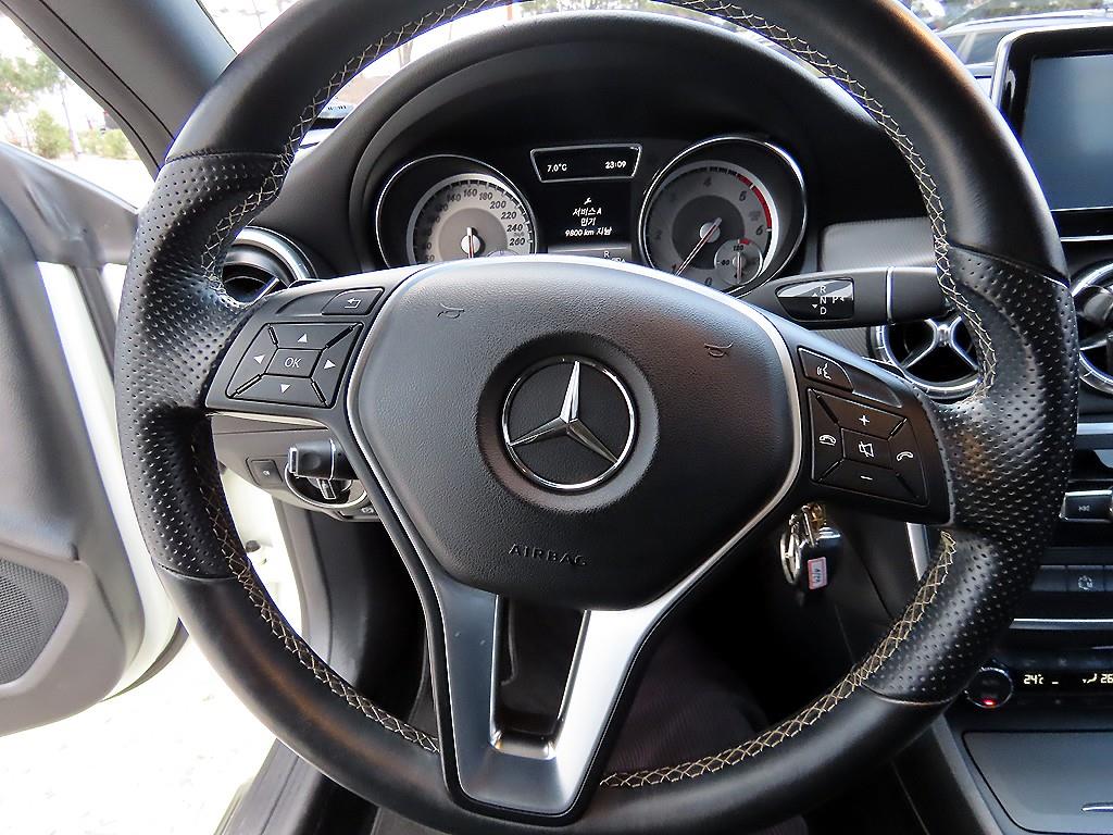 Mercedes Benz CLA Class - Vista 8