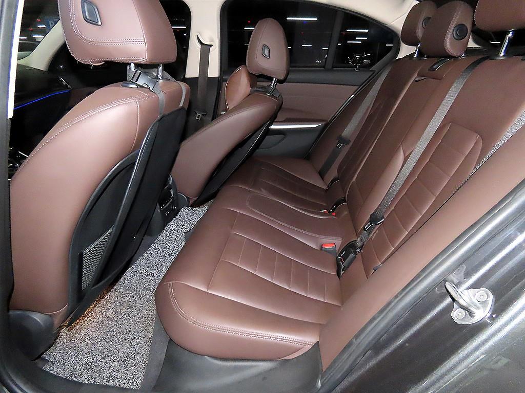 BMW 3 series - Vista 7