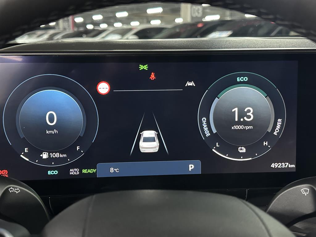 HYUNDAI Grandeur - Vista 9