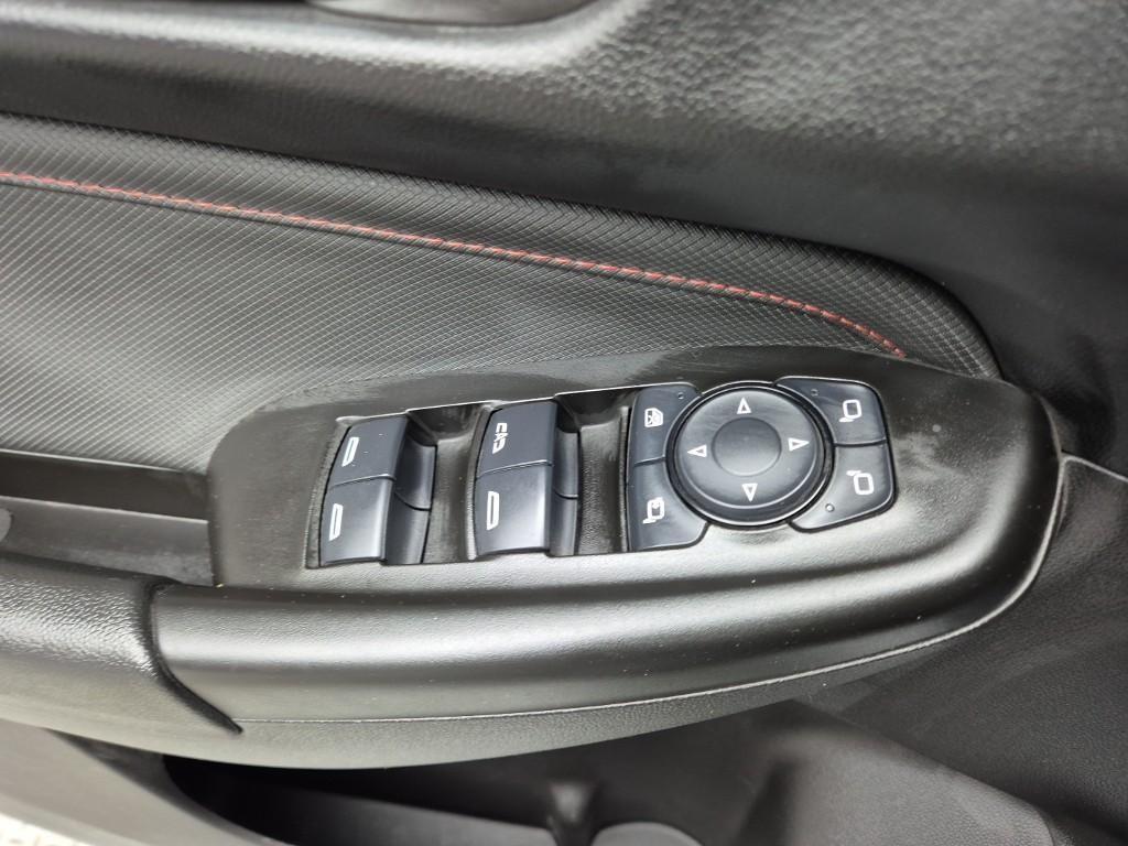 Chevrolet Trail Blazer 2025 Blanco - Importación desde Corea - HF Imports Iquique - Foto 17