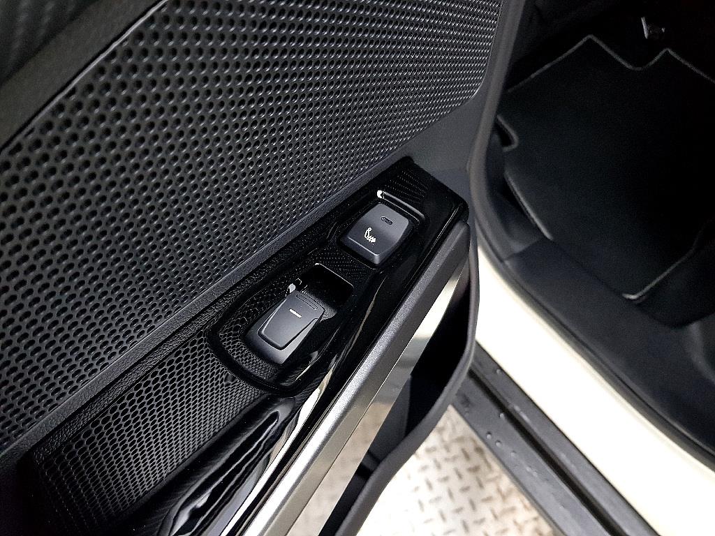 Ssangyong Tivoli 2025 Blanco - Importación desde Corea - HF Imports Iquique - Foto 13