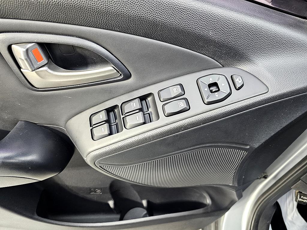 HYUNDAI Tucson 2010 Plateado - Importación desde Corea - HF Imports Iquique - Foto 13