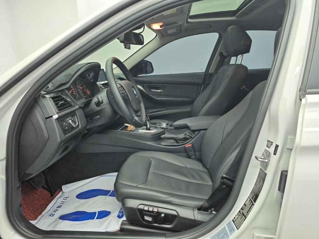 BMW 3 series - Vista 11