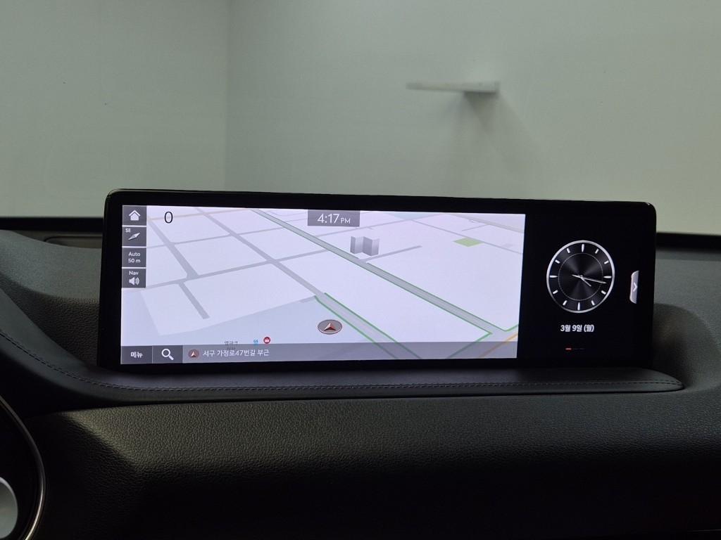 Genesis GV80 - Vista 8