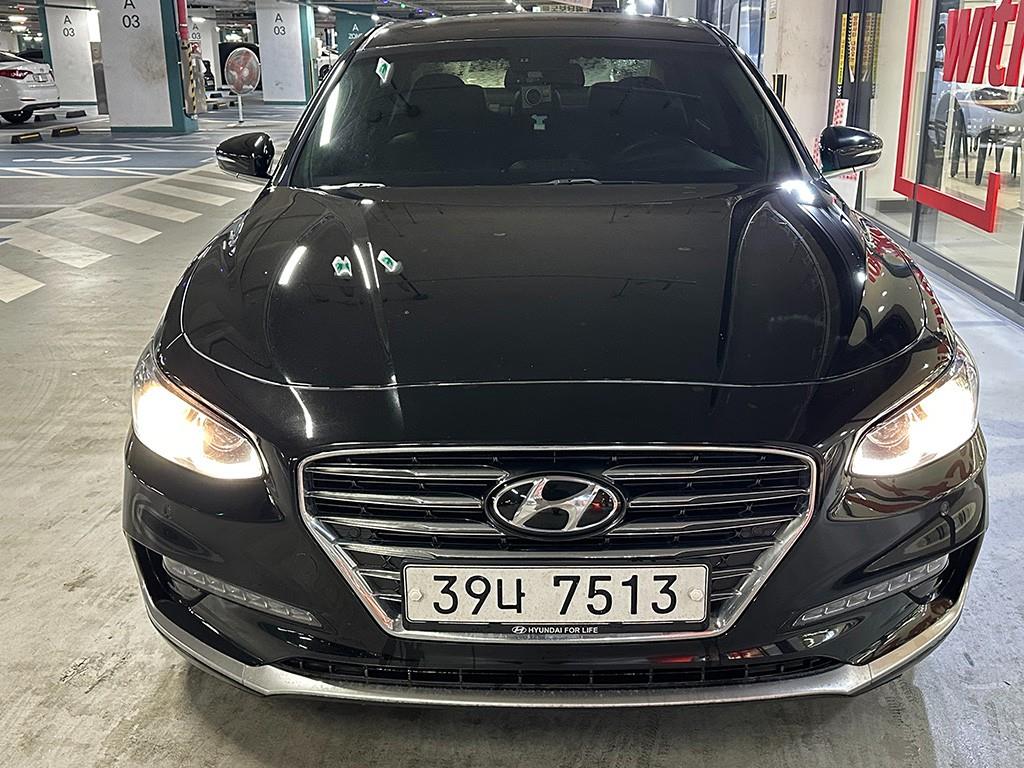 HYUNDAI Grandeur - Vista 2