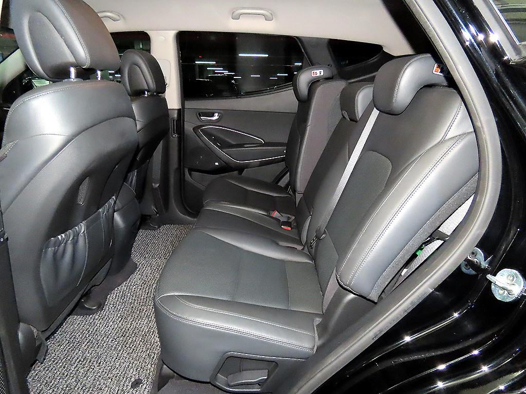 HYUNDAI Santa Fe - Vista 8