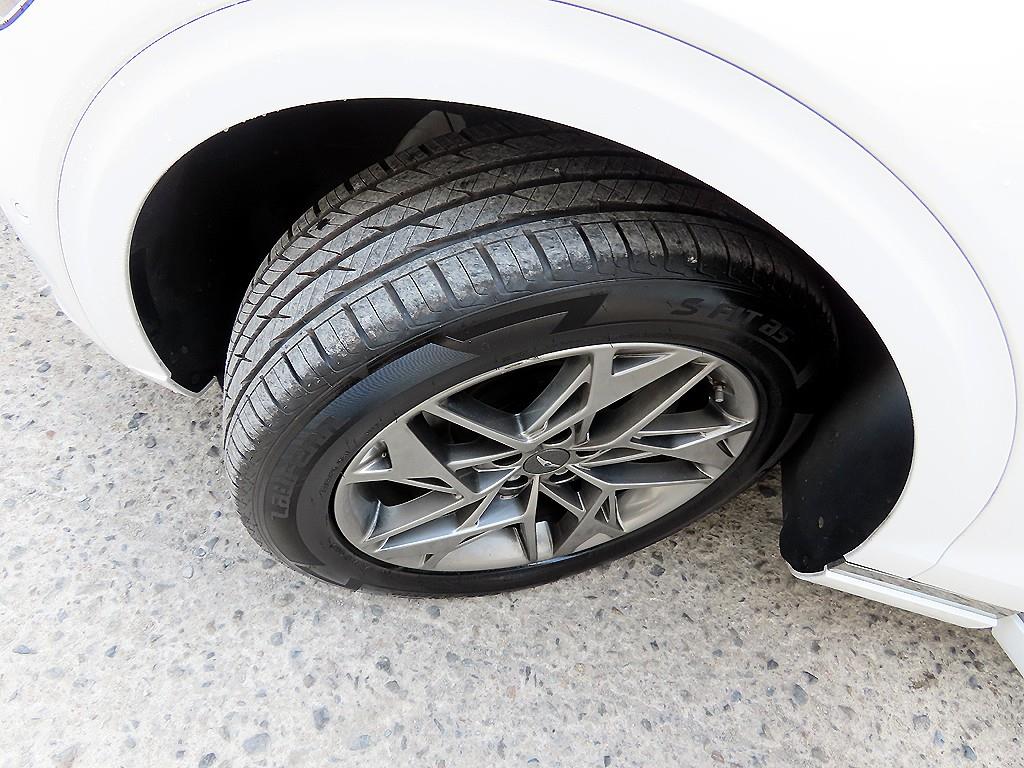 Genesis GV70 2022 Blanco - Importación desde Corea - HF Imports Iquique - Foto 20