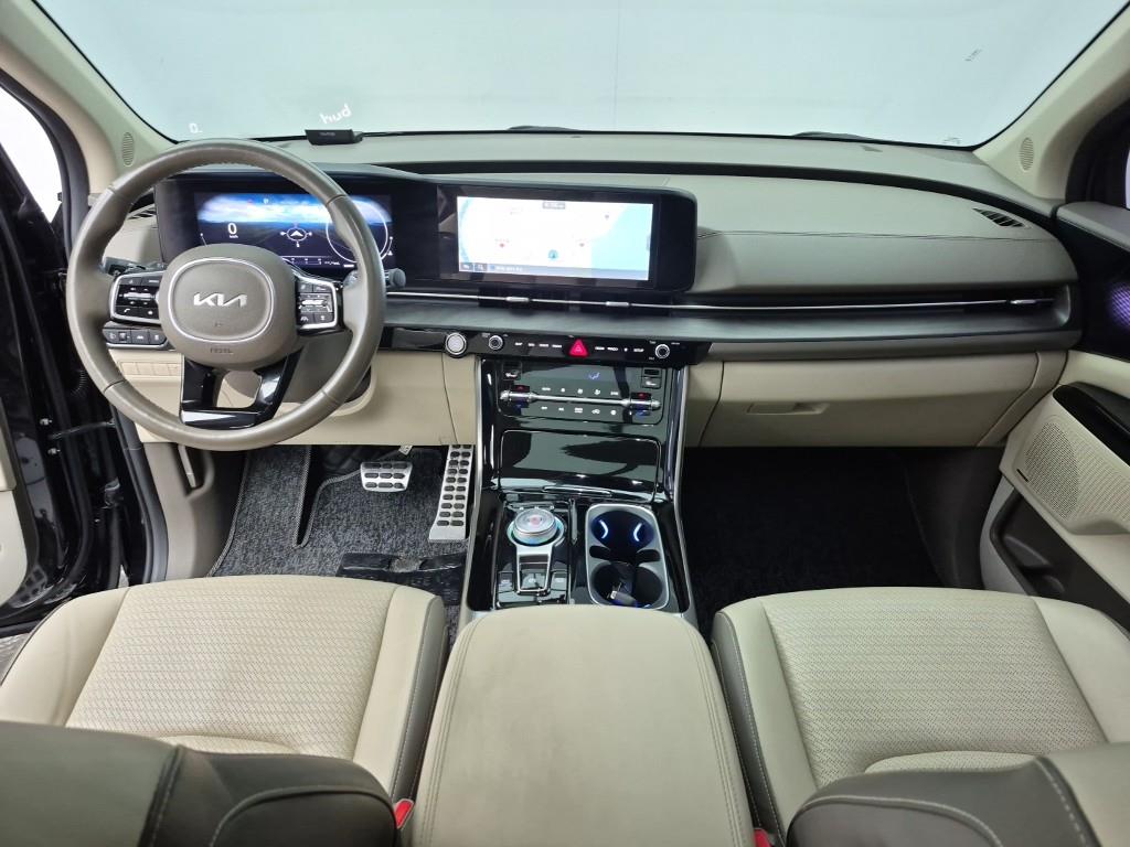 KIA Carnival - Vista 5