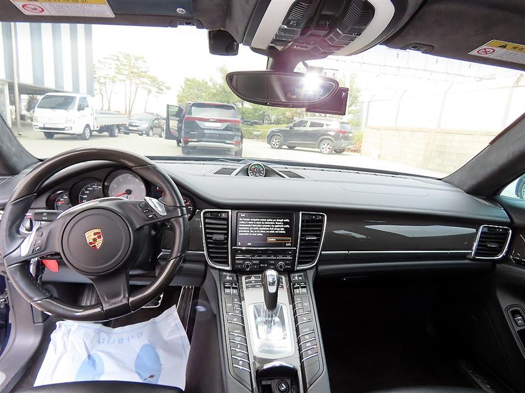Porsche Panamera - Vista 7