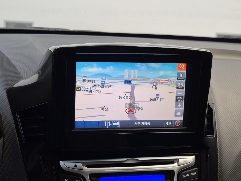 HYUNDAI Accent 2011 Gris - Importación desde Corea - HF Imports Iquique - Foto 13