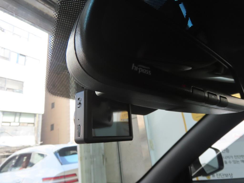 Ssangyong Tivoli - Vista 12