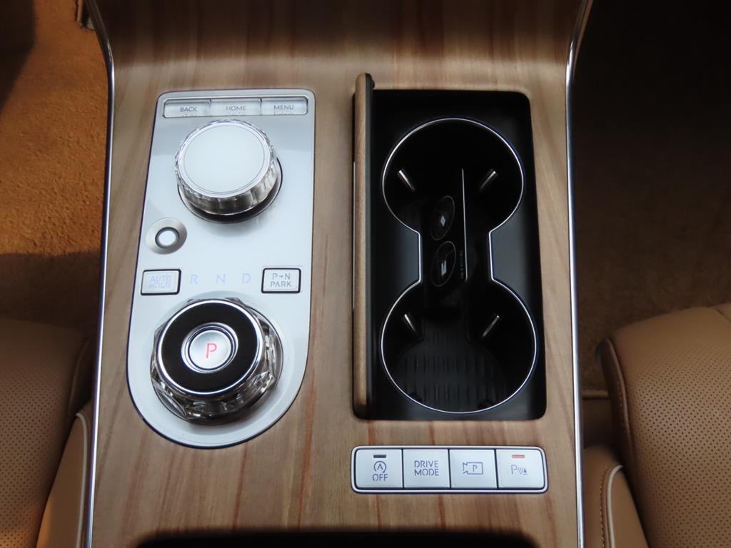 Genesis G80 2025 Negro - Importación desde Corea - HF Imports Iquique - Foto 13