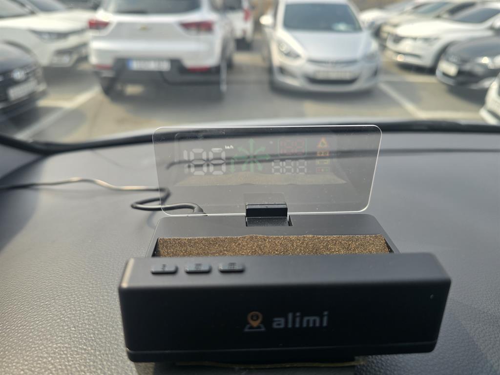 HYUNDAI Starex - Vista 6