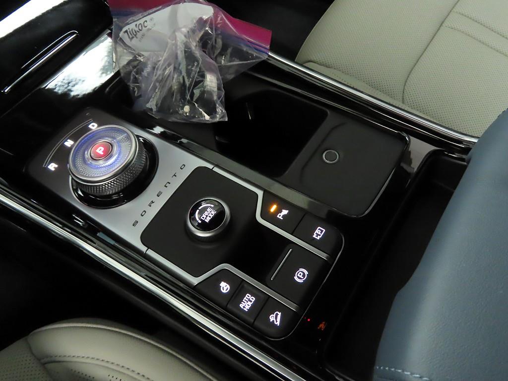 KIA Sorento - Vista 10