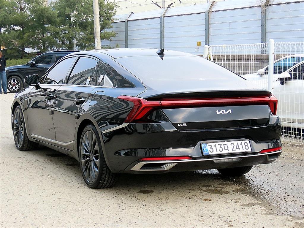 KIA K8 - Vista 3