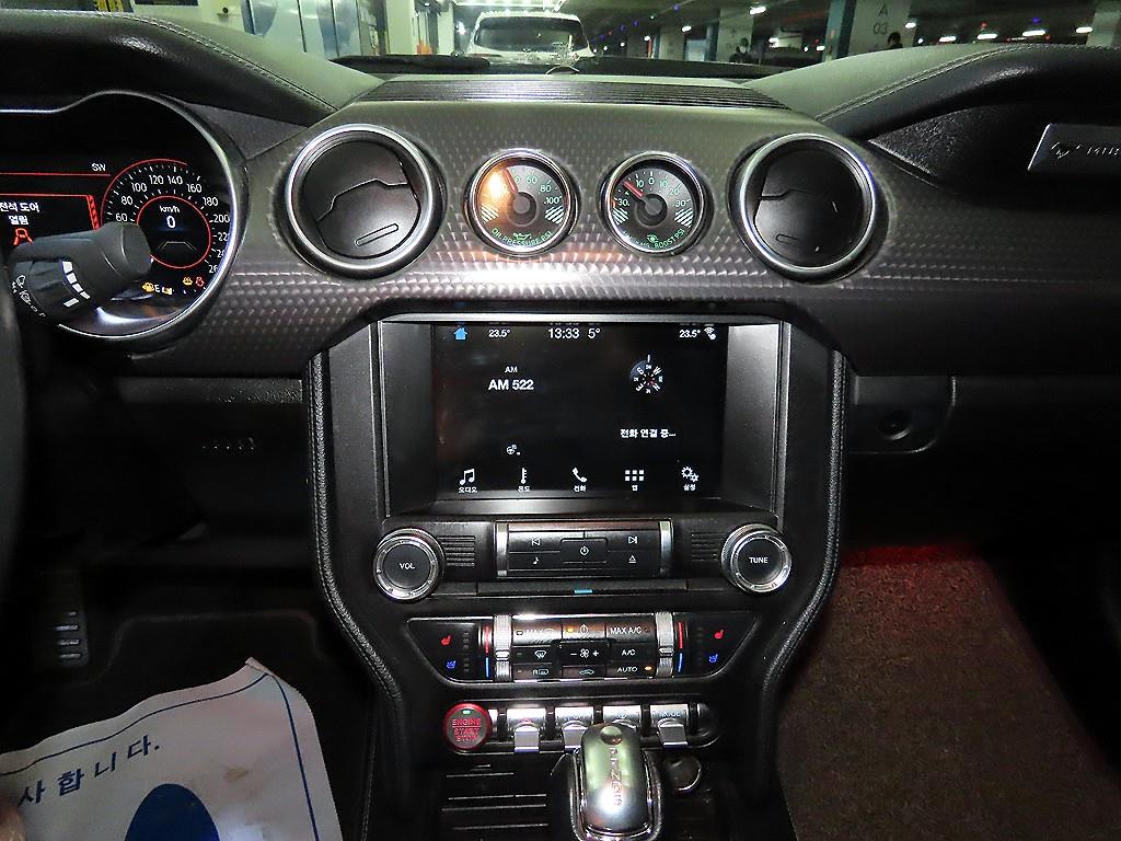 Ford Mustang - Vista 11