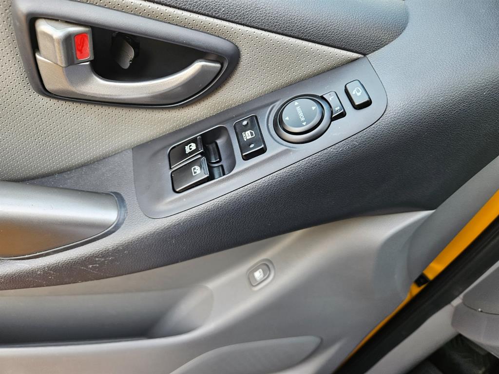 HYUNDAI Starex 2021 Amarillo - Importación desde Corea - HF Imports Iquique - Foto 16