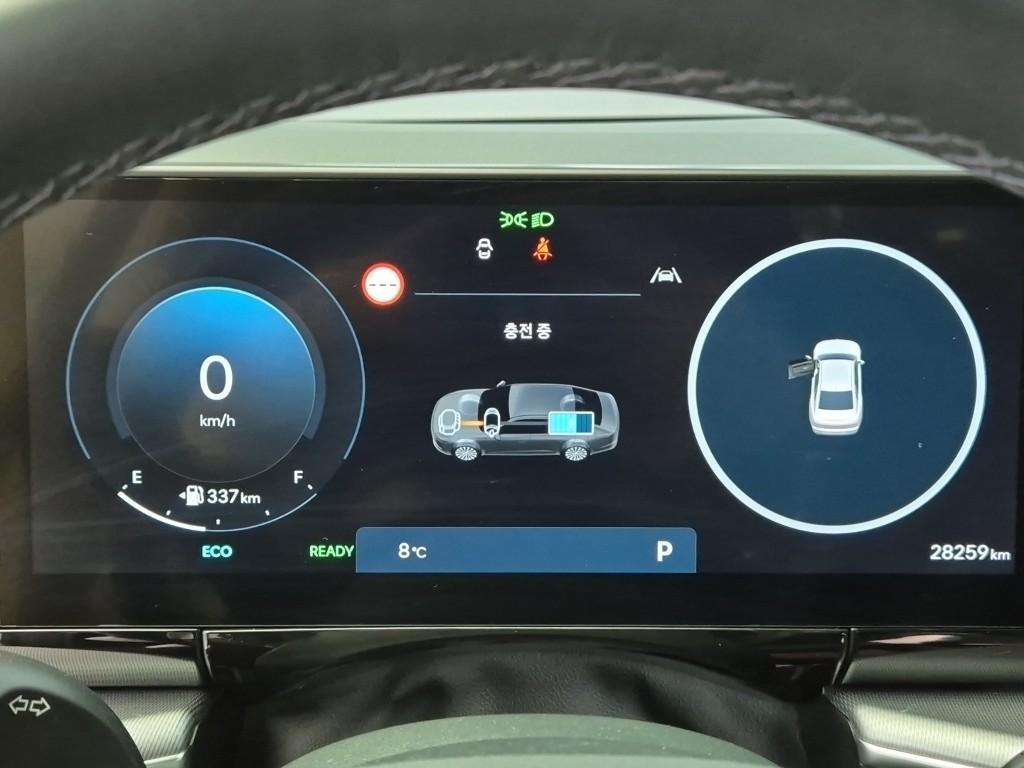 HYUNDAI Grandeur - Vista 6