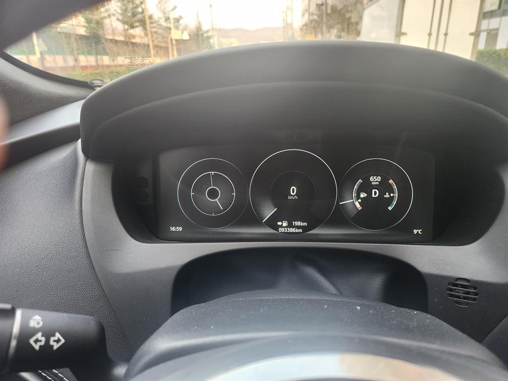 Jaguar F-PACE - Vista 2