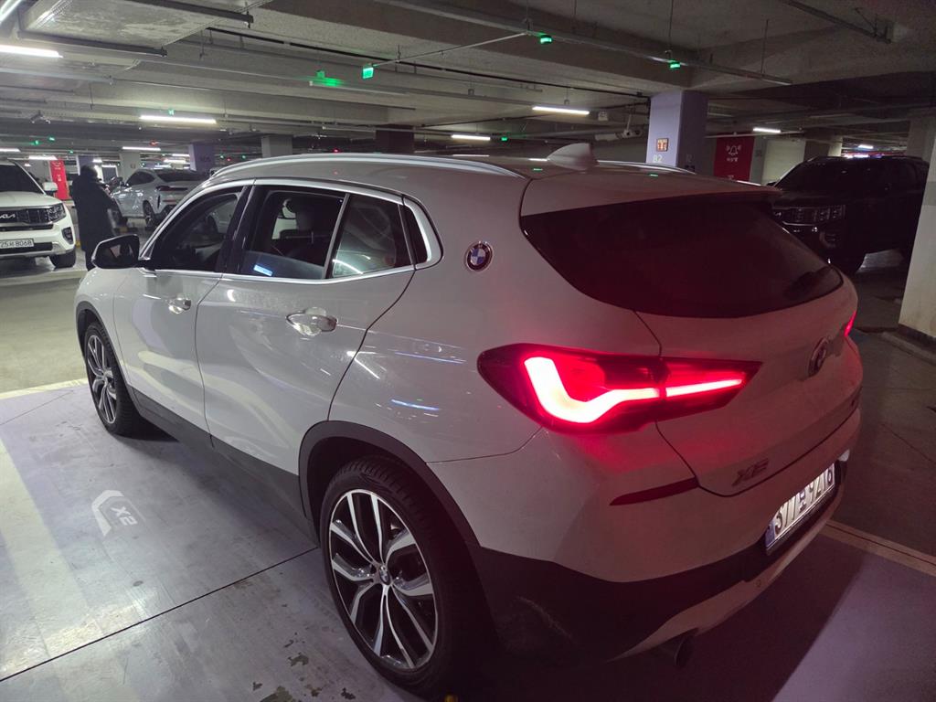 BMW X2 - Vista 5