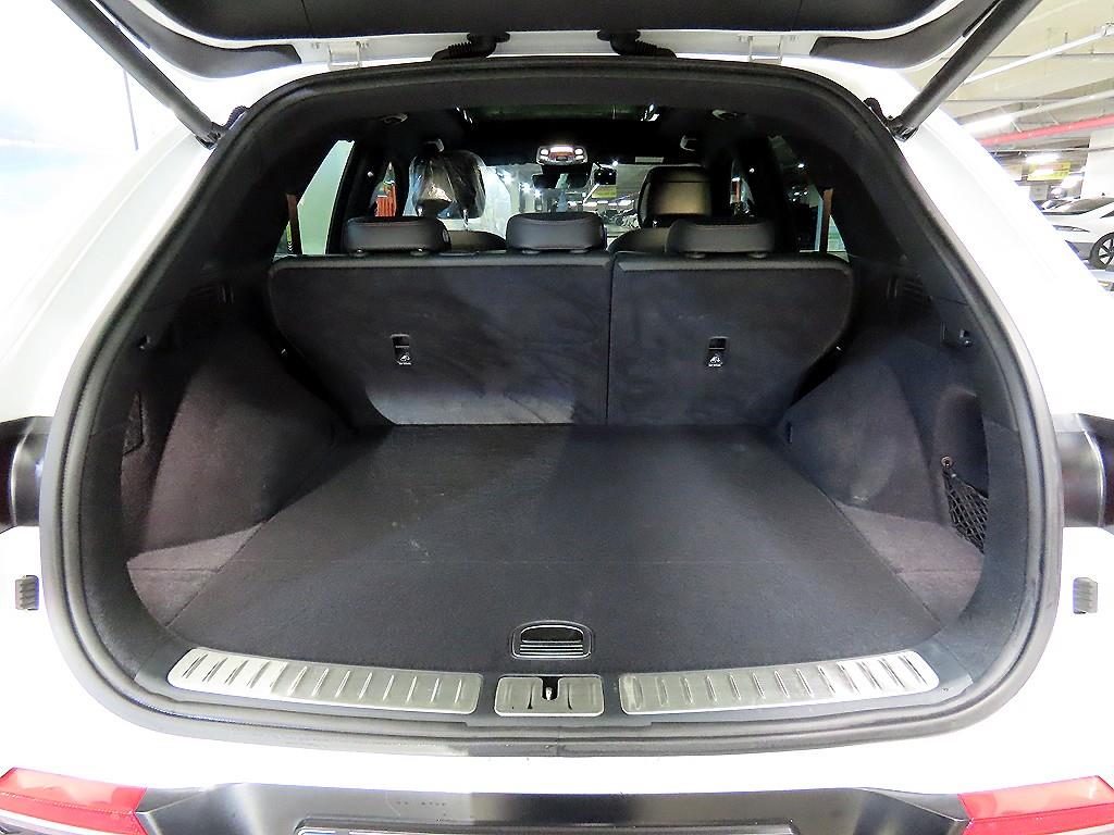 Genesis GV70 2024 Blanco - Importación desde Corea - HF Imports Iquique - Foto 15