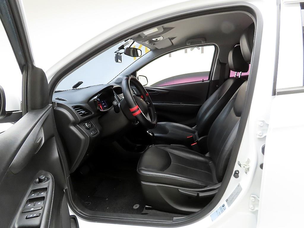 Chevrolet Spark 2016 Blanco - Importación desde Corea - HF Imports Iquique - Foto 13