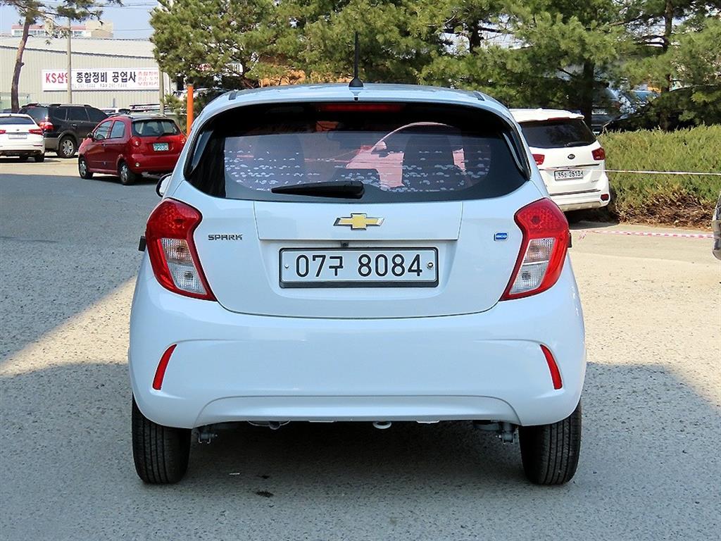 Chevrolet Spark - Vista 4