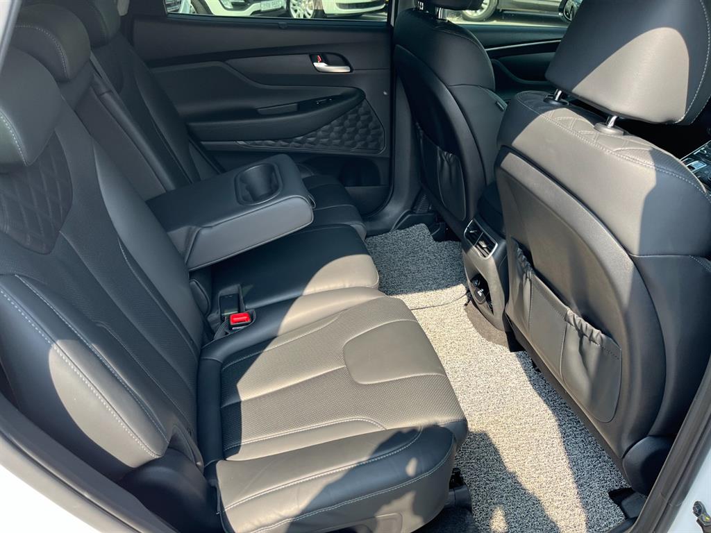 HYUNDAI Santa Fe 2023 Blanco - Importación desde Corea - HF Imports Iquique - Foto 17