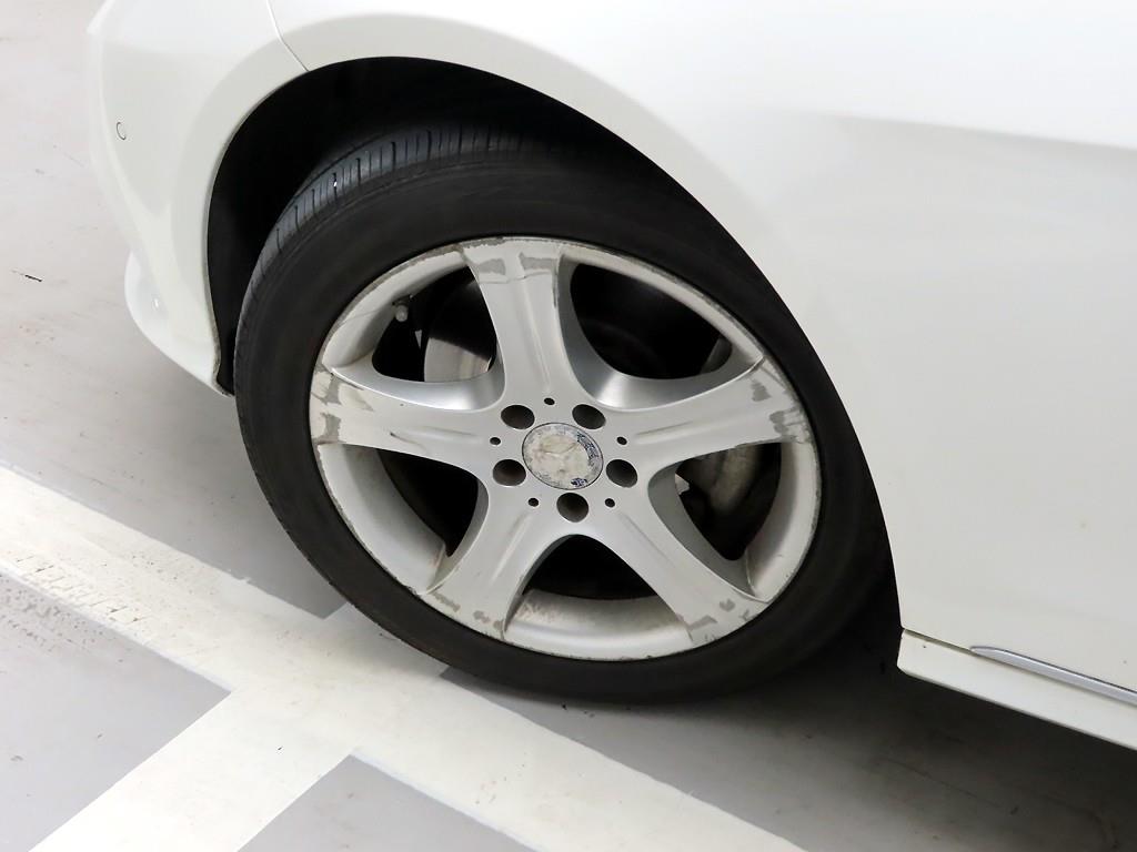 Mercedes Benz E class 2014 Blanco - Importación desde Corea - HF Imports Iquique - Foto 19