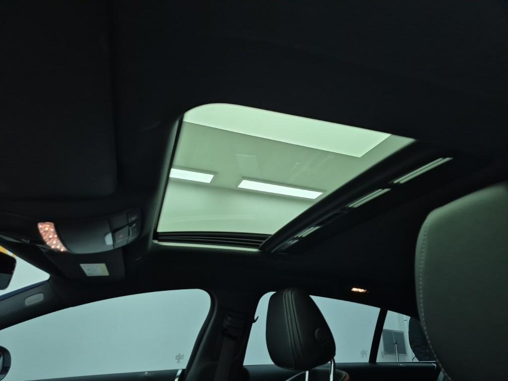 Mercedes Benz AMG GT 2022 Blanco - Importación desde Corea - HF Imports Iquique - Foto 13