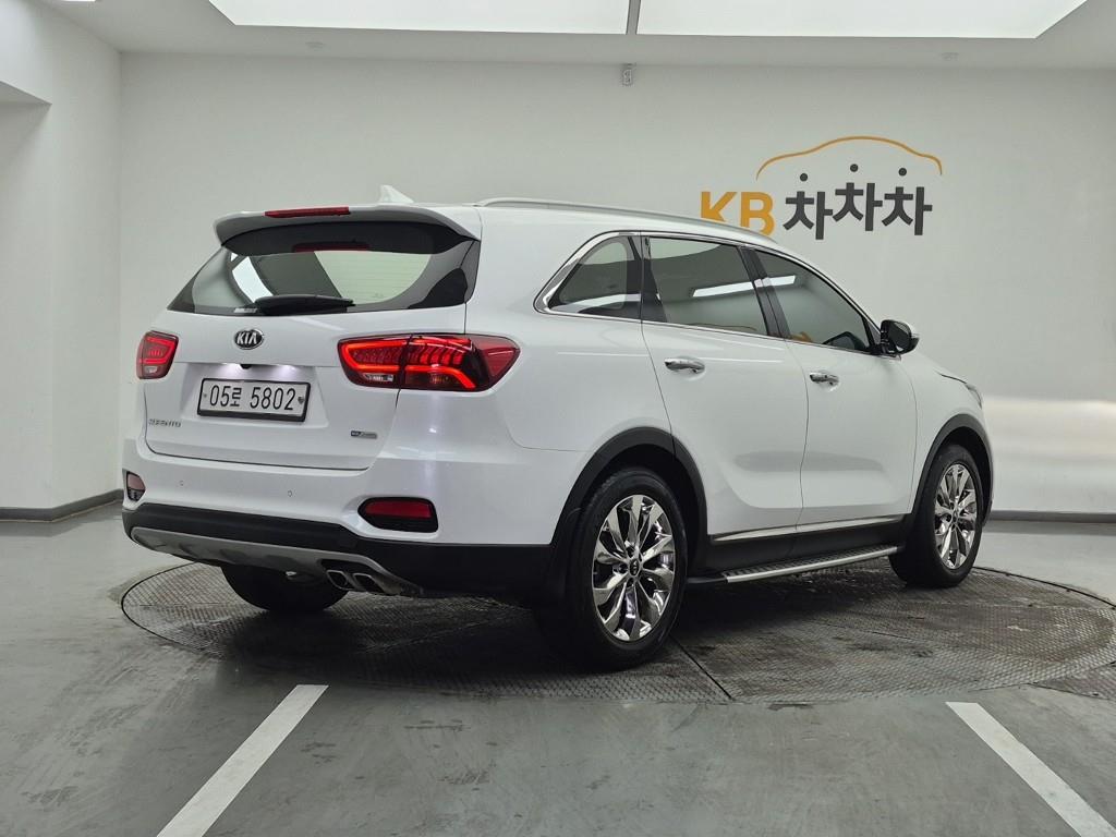 KIA Sorento - Vista 4