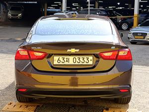 Chevrolet Malibu - Vista 6